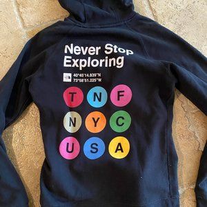 *Limited City Edition* The North Face Women's NYC USA Hoodie - Black - Med